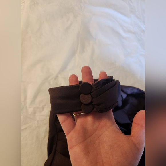 Chocolate House of CB 'Angelina'-small - Picture 11 of 16